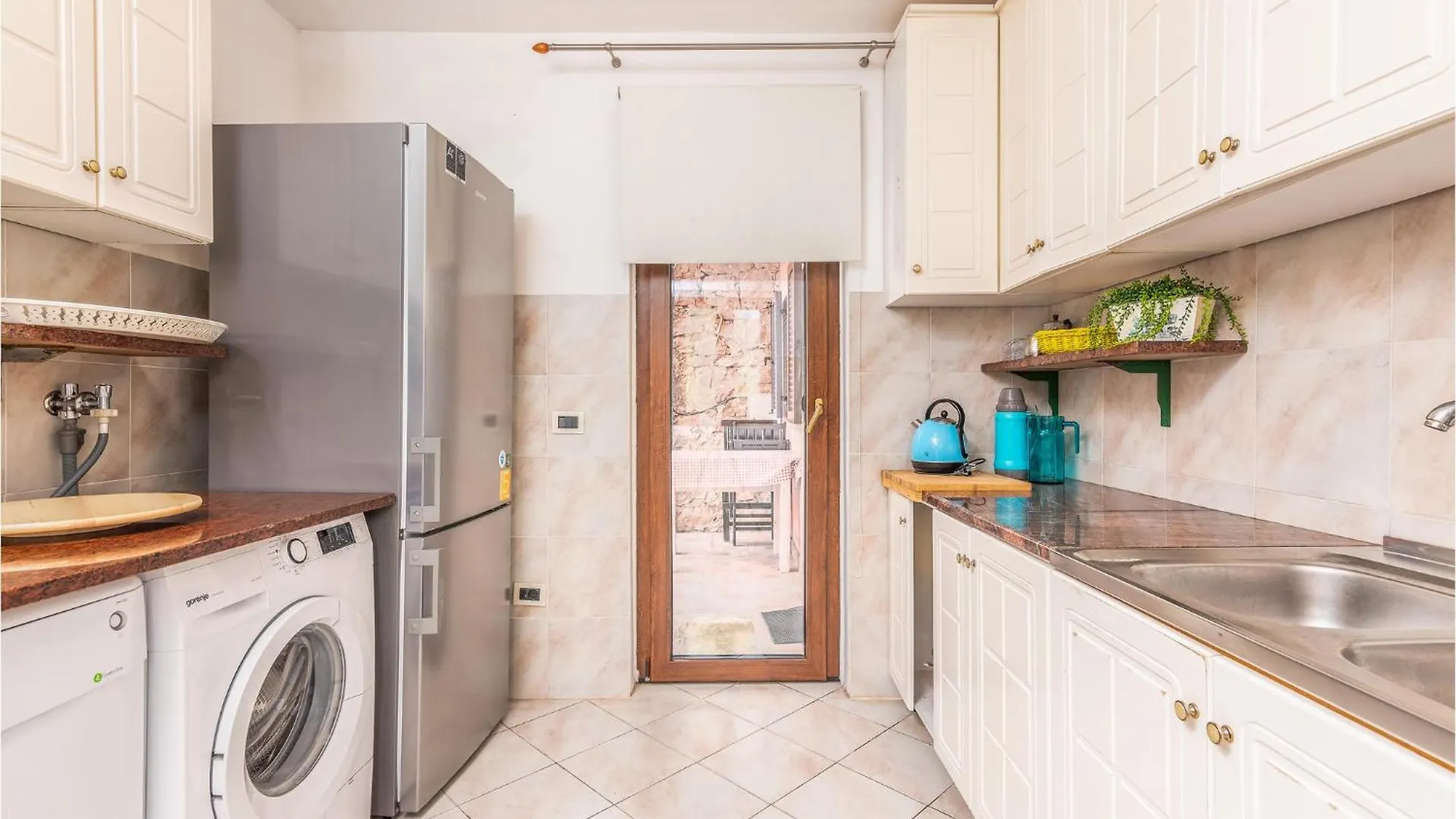 Beautiful Home In Veli Losinj With 4 Bedrooms And Wifi